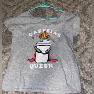 "Caffeine Queen" gray V-line t-shirt